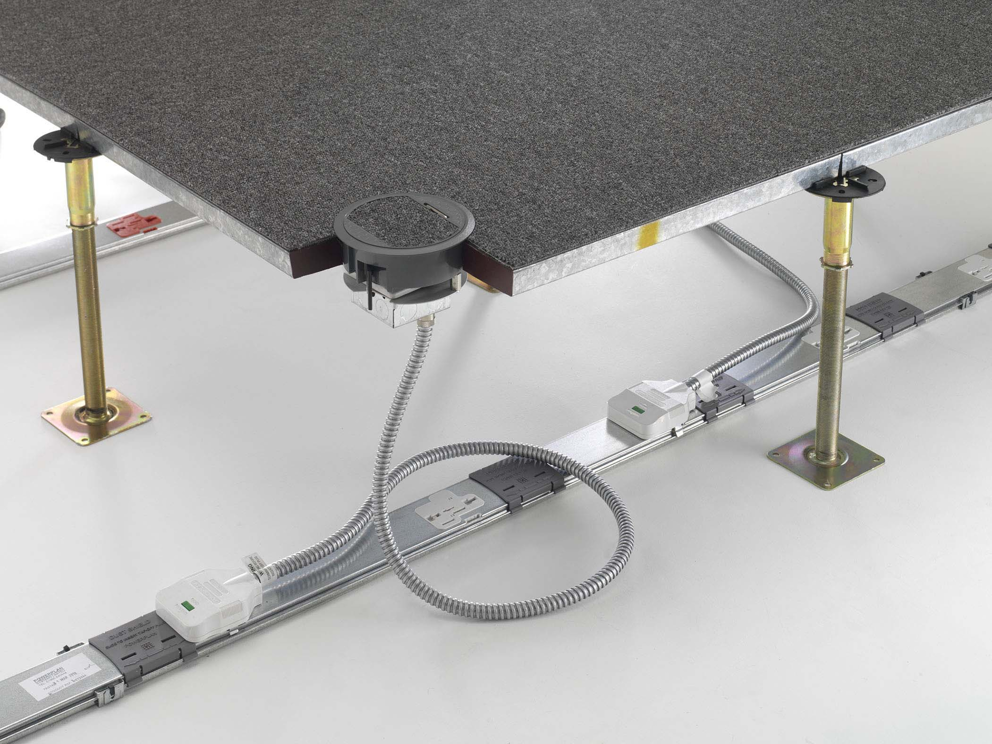 Betatrak 63A Powertrack (in-situ)